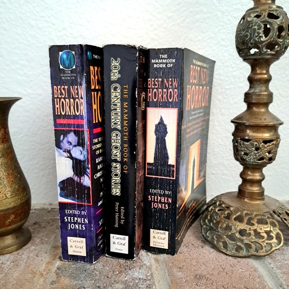 Other - BOOK:  3 Books of Scary Stories